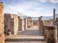 Pompeii, Herculaneum and Vesuvius in a group