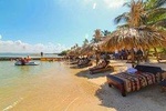 Relaxing Private beach front of Cartagena