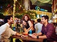 Singapore Nightlife: Street Food & Bars