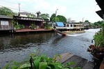 5 hours on Long Tail Boat Tour : Hidden Gems of Bangkok Locals way Canals 
