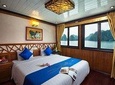 Ha Long bay tour in Middle 3 star cruise 
