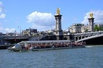 Private Paris city tour & cruise with Minivan