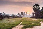 Wonderful Angkor Sunrise Joined Tour