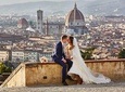 Honeymooners Florence Tour with Professional Photographer and Driver