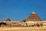 Tour to the Egyptian Museum and the Pyramids of Giza