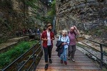 4 Day Tour from the West to the East