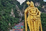 Private Tour: 3 in 1 Day Trip to Batu Caves, Bukit Melawati & Fireflies 