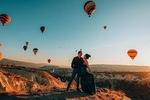 Chase balloons in vintage car photography tour