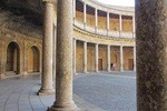 Alhambra and Generalife private tour. Total price per group