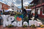 Explore with a Local Medellín's Most Famous Points (Private)