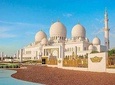 Private Abu Dhabi City tour with Louver Museum & Gold Coffee at Emirates Palace 