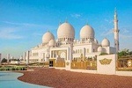 Private Abu Dhabi City tour with Louver Museum & Gold Coffee at Emirates Palace 