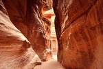 Jordan Horizon Tours: Wadi Rum & Petra Shore Excursion 2 day 1 night Alternative