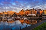 Victoria Scavenger Hunt: Sea, Squares & Spirits
