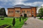 Palaces, Mansions, Vineyards and Islands around Bucharest 