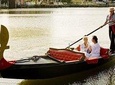 A private walking and gondola tour in Venice