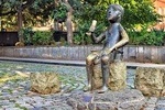 Tbilisi Old Town Walking Tour including Cable Car, Wine Tasting and Old Bakery