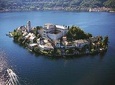 Walking and cruising around Lake Orta