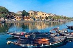 Chan May Shore Excursion: Transfer to Hoi An city Marble Mountain 