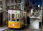 Ride Ascensor da Bica, Lisbon, Portugal