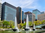Stroll Wadakura Fountain Park, Chiyoda, Tokyo