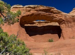 Hike to Tapestry Arch, Arches National Park, Utah