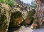 Hike Bear Gulch Cave Trail, Pinnacles National Park, California
