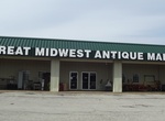 Shop Great Midwest Antique Mall, Eureka, Missouri