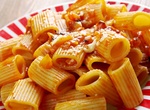 Eat Rigatoni Con la Pajata