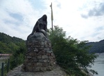 See Loreley Statue, Rhine Gorge, Germany