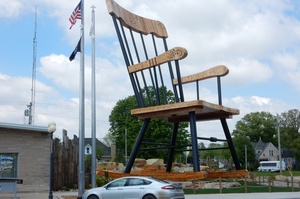 Gaint Rocking Chair World's Largest Rocking Chair
