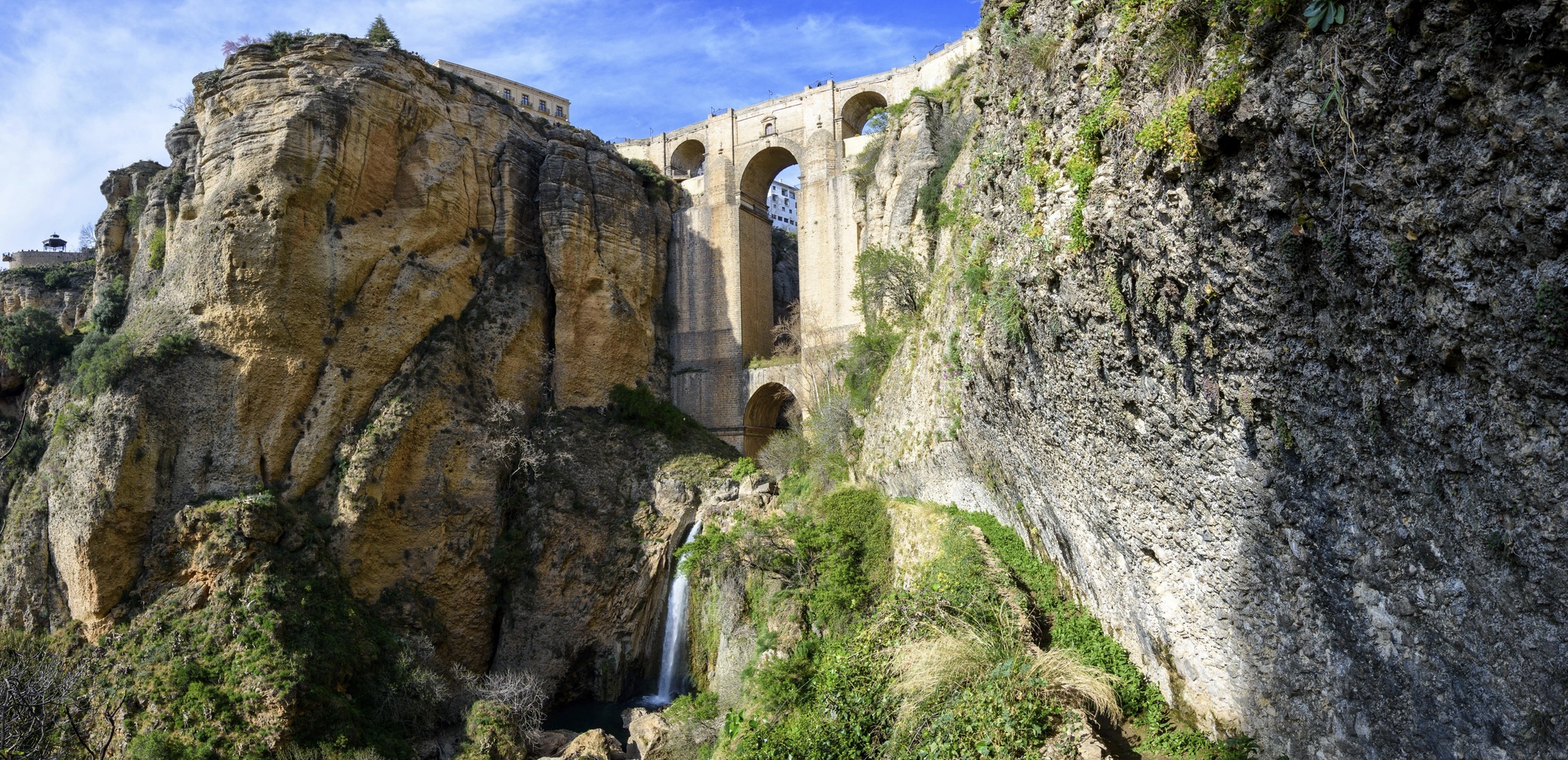 Puente Nuevo (New Bridge)