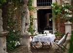 Stay at Cima Rosa Bed & Breakfast, Venice, Italy