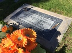 See Frank Sinatra Gravesite, Desert Memorial Park, Cathedral City, California