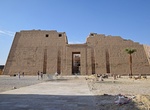 Visit Medinet Habu Temple, Luxor, Egypt