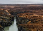 Cross Jökulsá á Brú Foot Bridge, Iceland
