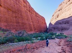 Hike Walpa Gorge (Kata Tjuta), Uluru-Kata Tjuṯa National Park, Northern Territory, Australia