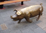 See Rundle Mall Pigs, Adelaide, South Australia