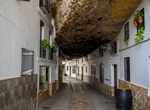 Visit Setenil de las Bodegas, Cádiz, Spain