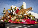 Attend Rose Parade, Pasadena, California