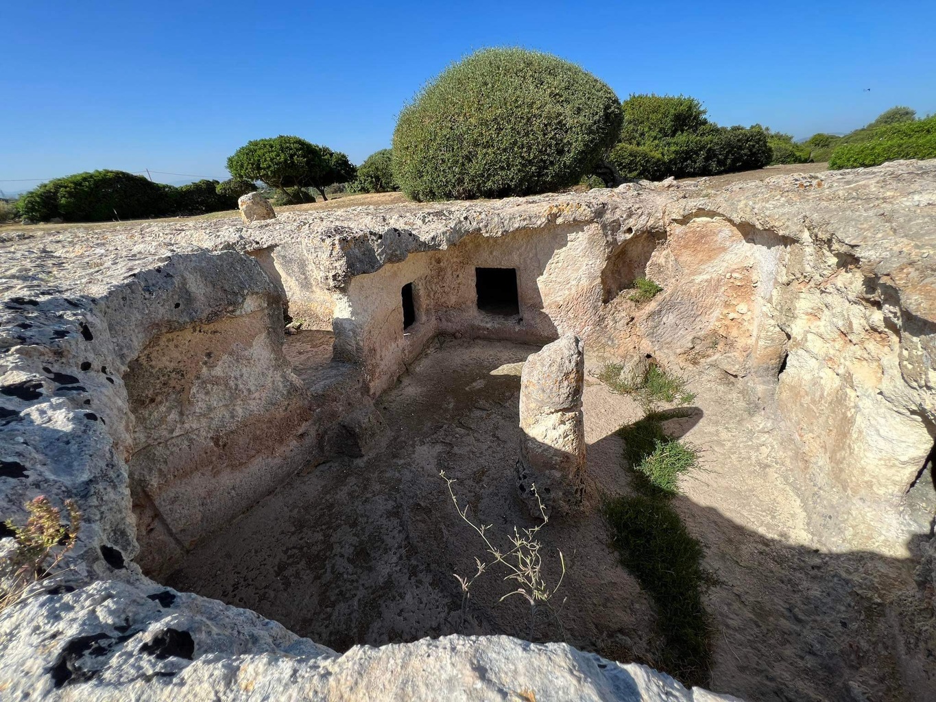 Necropolis of Su Crucifissu Mannu Necropolis of Su Crucifissu Mannu