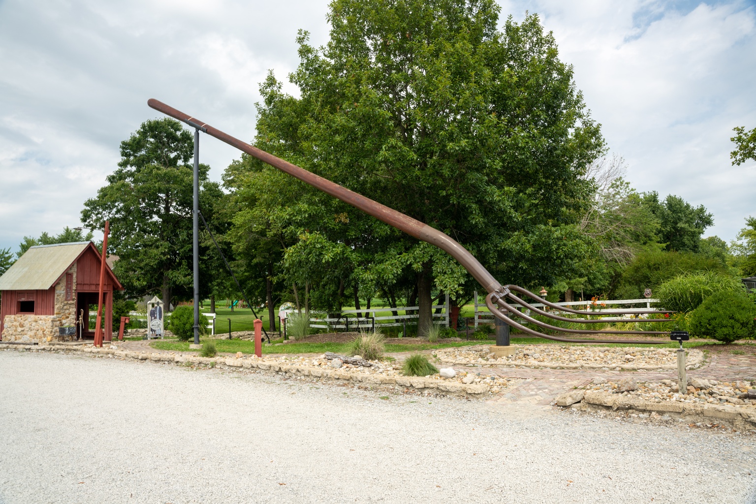 World's Largest Pitchfork