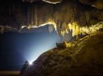 Explore Hang Va Cave, Phong Nha, Viet Nam