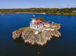 See Pomham Rocks Light, East Providence, Rhode Island