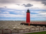 See Milwaukee Pierhead Light, Milwaukee, Wisconsin