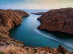 Explore Yenkit Bay (Yenkit Fjord), Yenkit, Oman