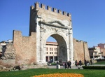 Visit Arch of Augustus (Rimini), Italy