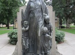 Visit The Pioneer Mother Memorial, Vancouver, Washington