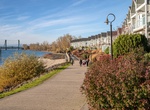 Walk Columbia River Waterfront Renaissance Trail, Vancouver, Washington