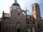 Visit Basilica of San Tommaso Apostolo, Ortona, Abruzzo, Italy